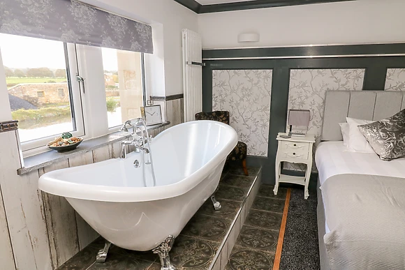 Nordic Spa at Lock View