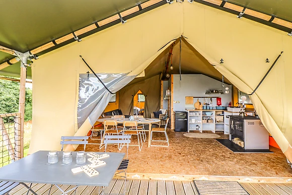 Honey @ Stars & Embers Glamping