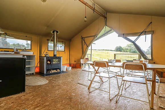 Honey @ Stars & Embers Glamping