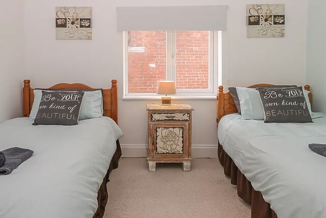 Cosy Coast Cottage