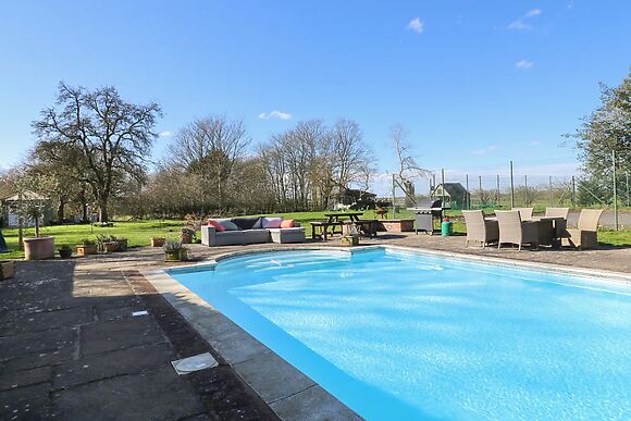 Pool Cottage