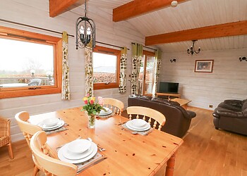 Barn Owl Lodge