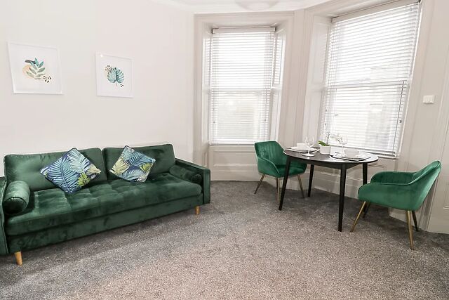 Emerald Suite