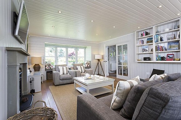 Rosewood by the River