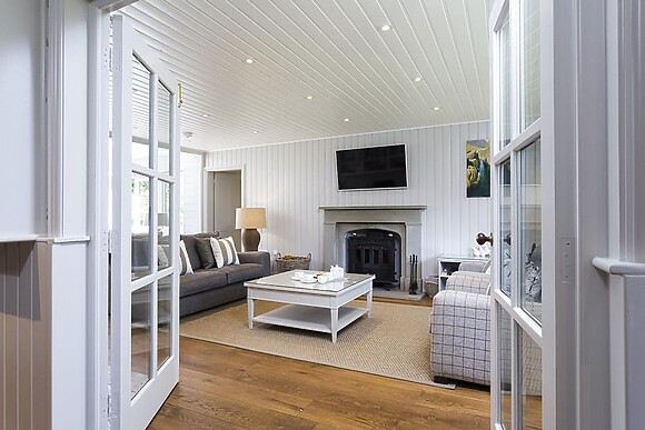 Rosewood by the River