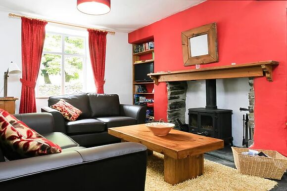 Stone Cottage at Staveley