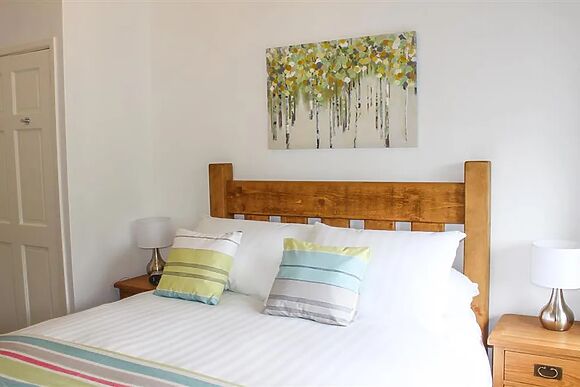 Four Seasons Cottage