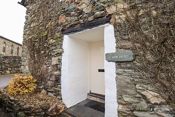 How Head Cottage