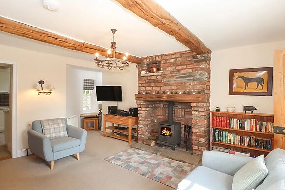 1 Hodge Howe Cottage