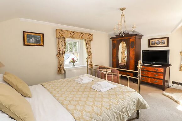 1 Hodge Howe Cottage