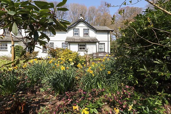 1 Hodge Howe Cottage