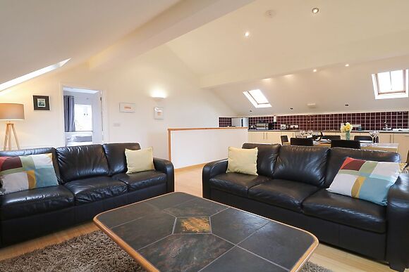 Cholwell Barn Apartment