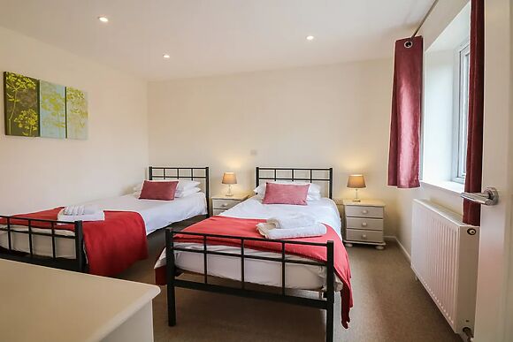 Cholwell Barn Apartment