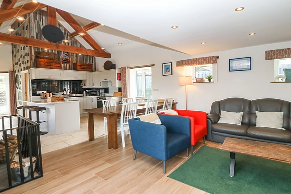 Y Granar (The Granary