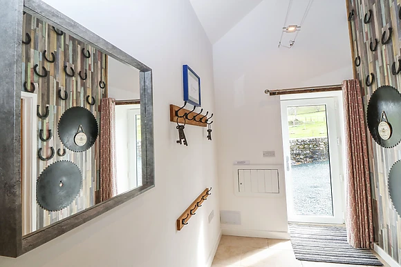 Y Granar (The Granary