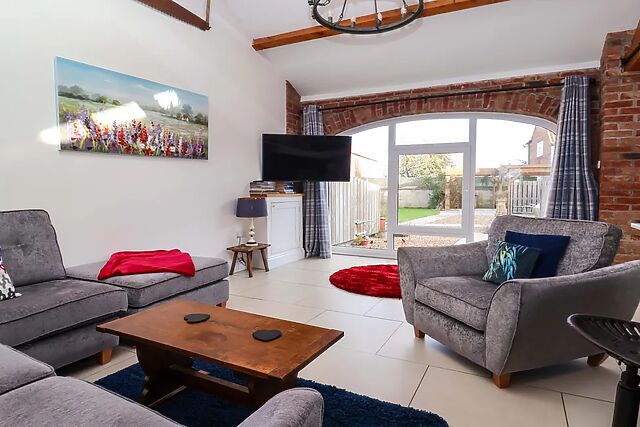 Kingfisher Corner