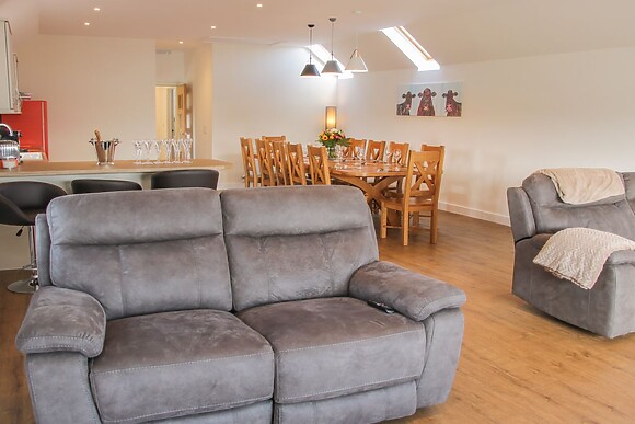 Black Lion Barn Retreat