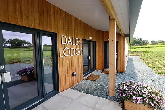 Dale's Lodge