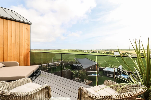 Sennen Skies
