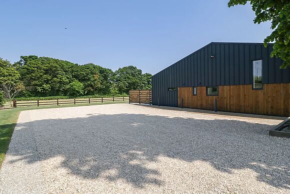 Tilia Barn