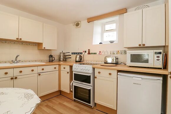Yeoman Cottage