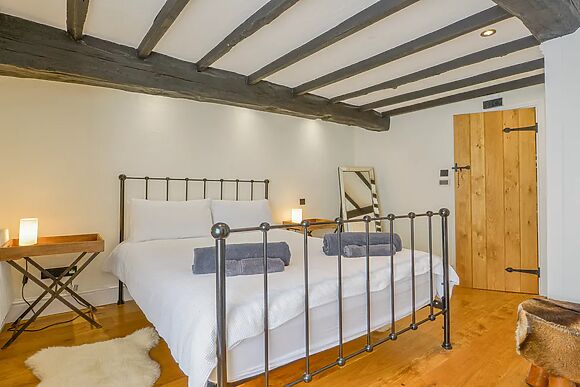 Pond Cottage