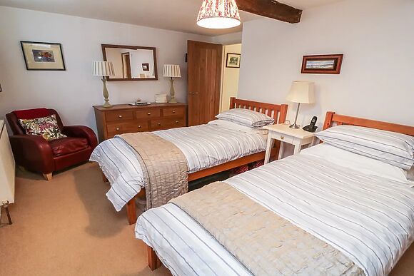 Crosscombe Barn