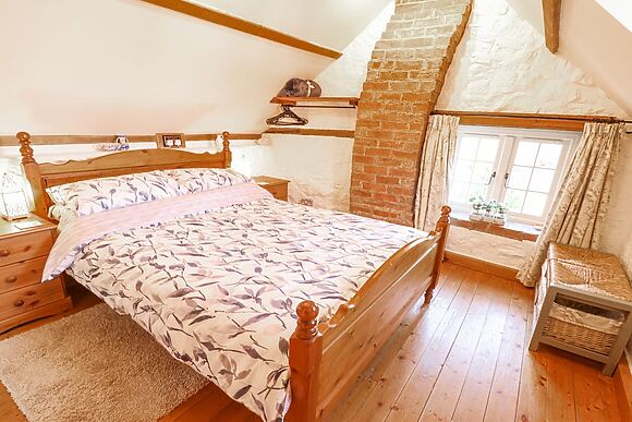 Old Blacksmiths Cottage