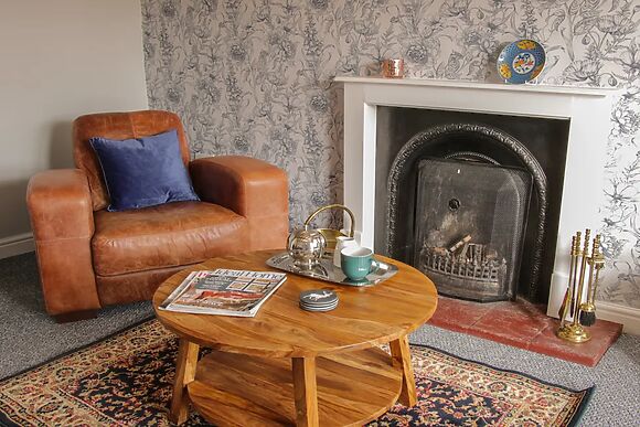 1 Royal Oak Cottages