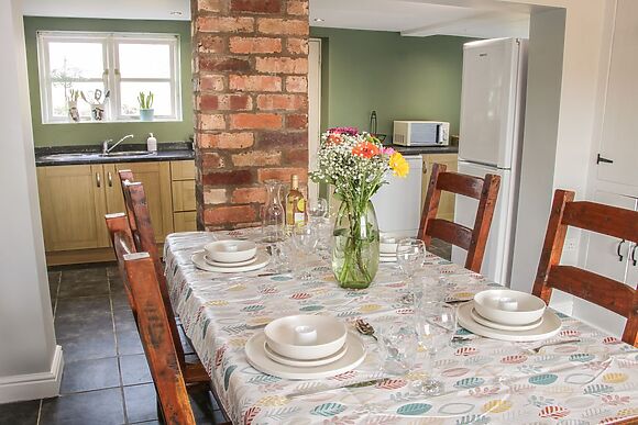 1 Royal Oak Cottages