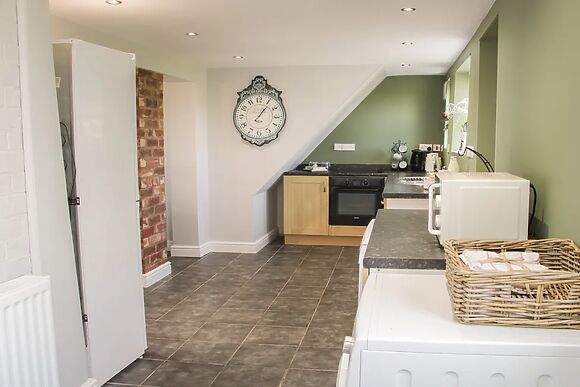 1 Royal Oak Cottages