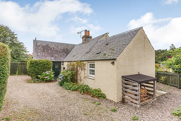 Ralston Bothy