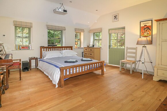 Sunny Cottage