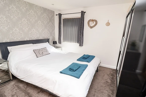 No.6 at Sunset Lodge