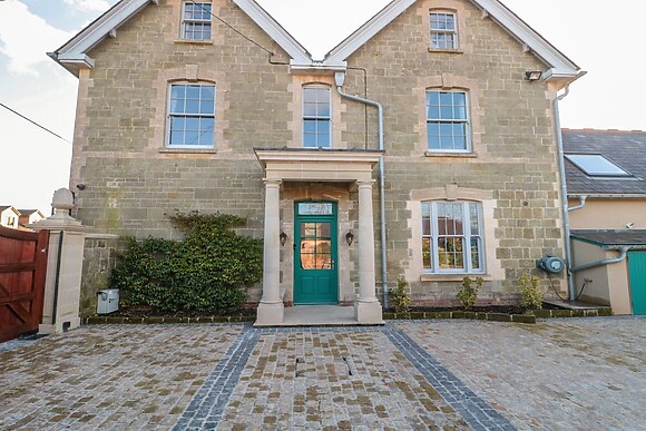 Royal Oak House