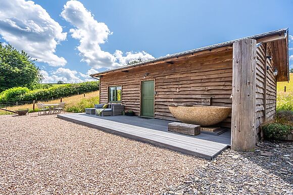 Bedw at Birch Banc Retreats