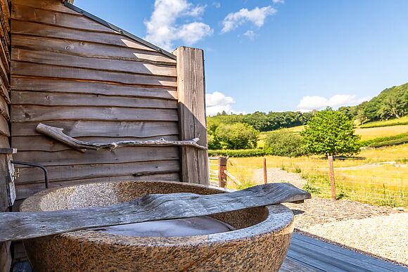 Bedw at Birch Banc Retreats