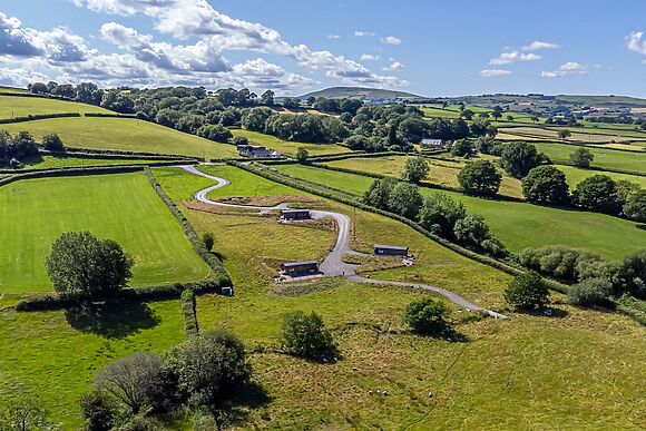 Bedw at Birch Banc Retreats