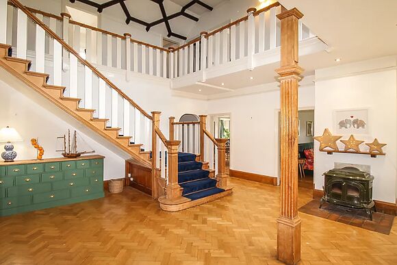 Deer Leap House