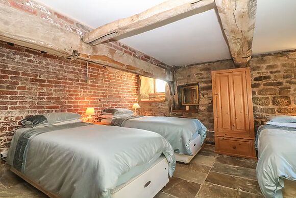 Wyndell Cruck Cottage