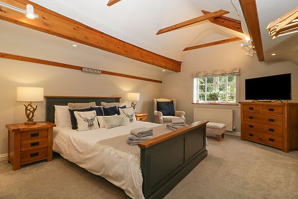 The Coach House Apartment