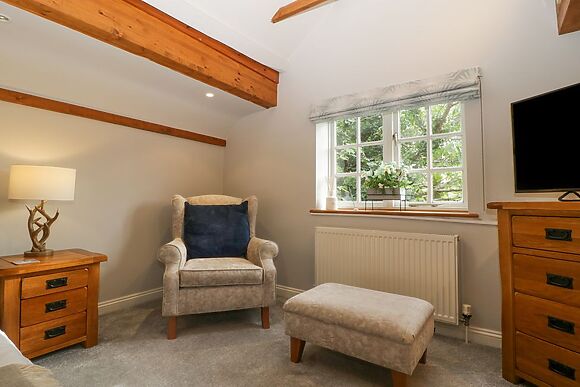 The Coach House Apartment