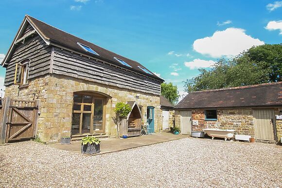 Foxholes Barn