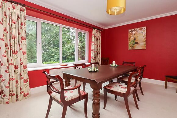 Raincliffe Manor