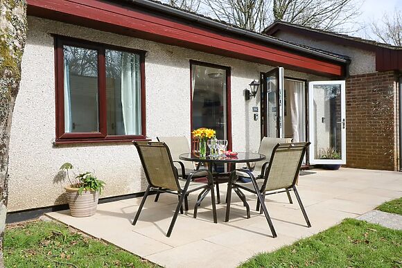 Miles Retreat