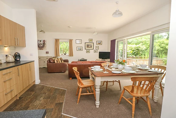 Lansdowne Lodge
