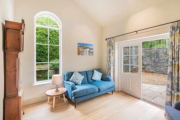 Hilltop At Hawkshead Hill