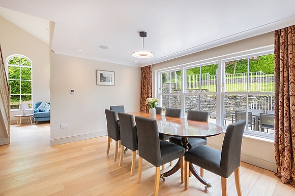 Hilltop At Hawkshead Hill