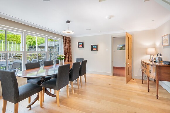 Hilltop At Hawkshead Hill