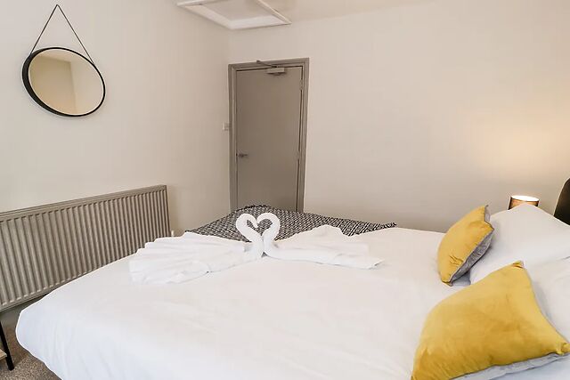 Rose Suite